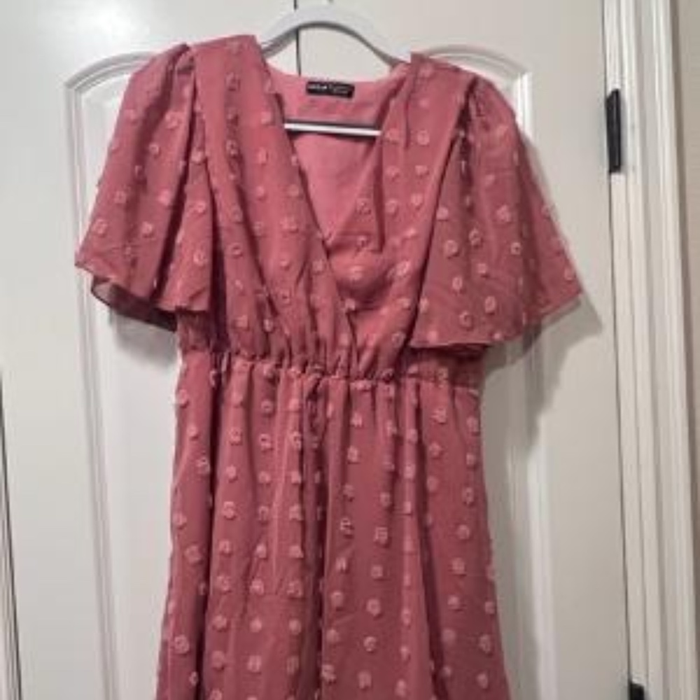 Shein Pink Polka dot short dress